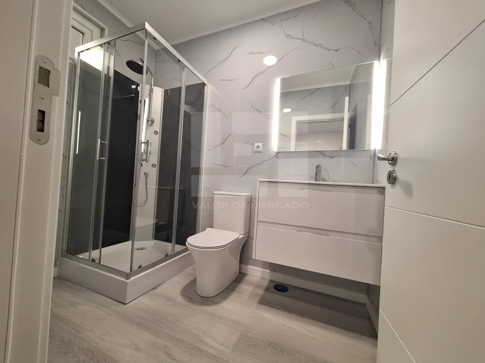 Apartamento T2 para Venda em Oeiras e São Julião da Barra, Paço de Arcos e Caxias Foto 15