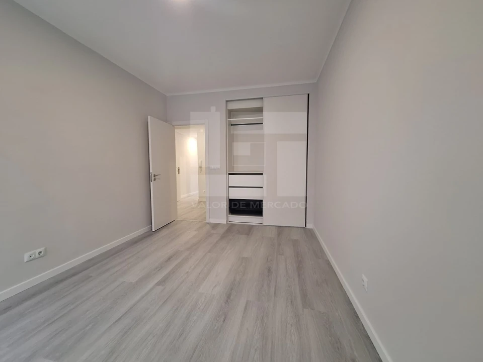 Apartamento T2 para Venda em Oeiras e São Julião da Barra, Paço de Arcos e Caxias Foto 19
