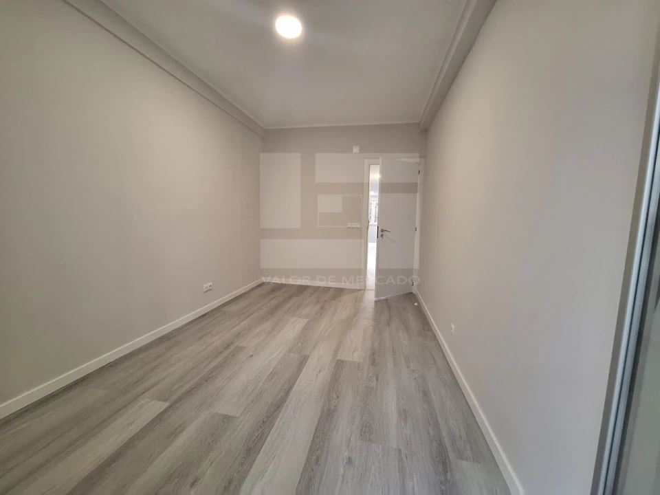 Apartamento T2 para Venda em Oeiras e São Julião da Barra, Paço de Arcos e Caxias Foto 22
