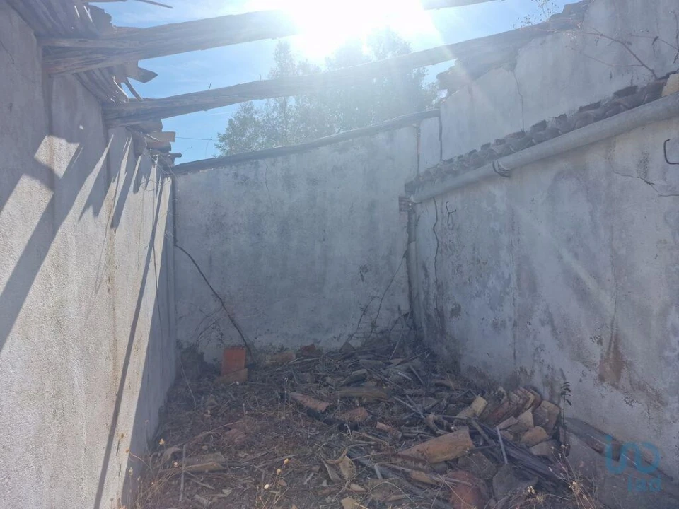 Prédio para Venda em Santa Barbara de Nexe Foto 12