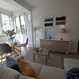 Apartamento T3 para Venda em Benfica