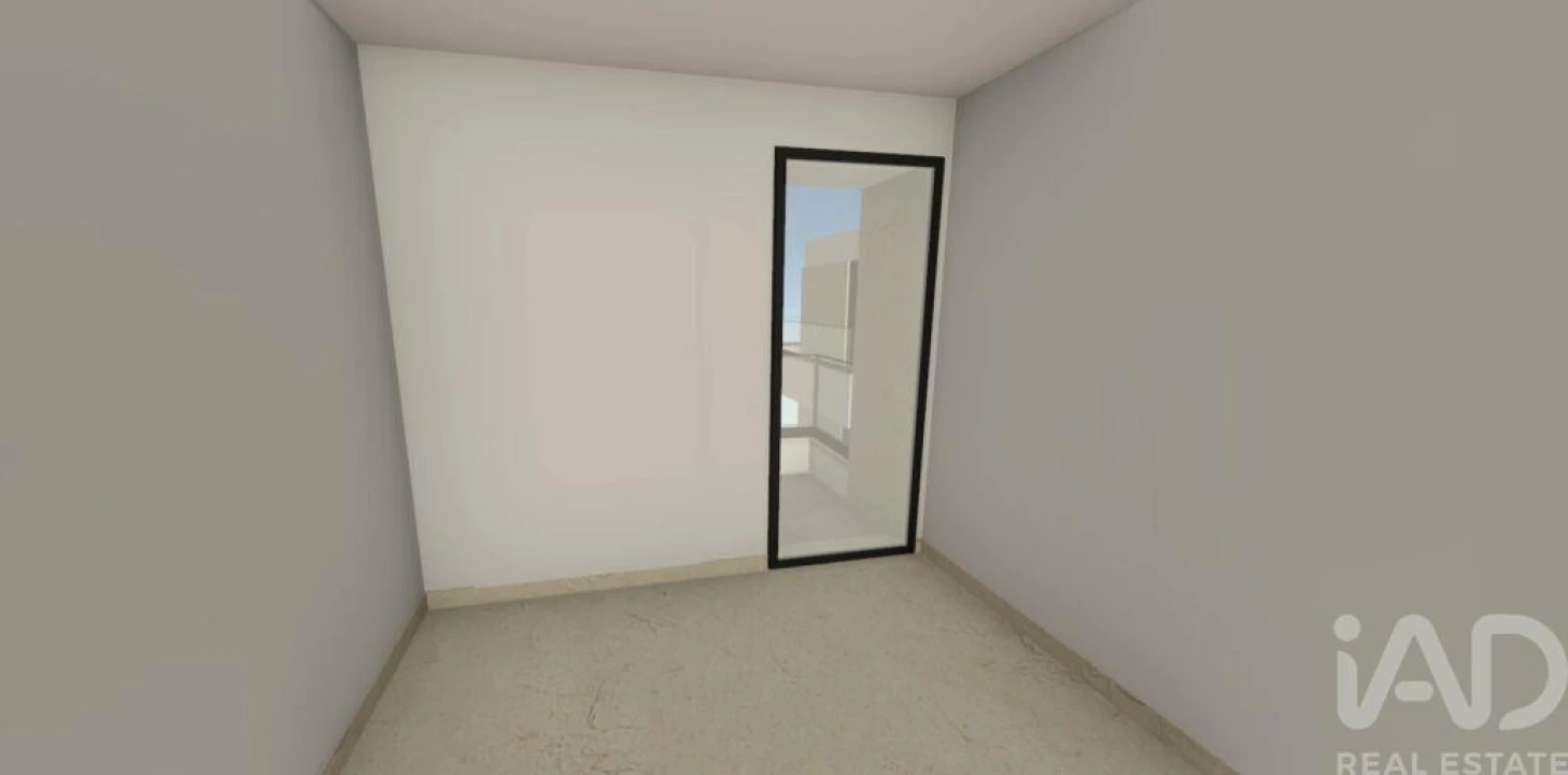 Apartamento T2 para Venda em Quelfes Foto 8