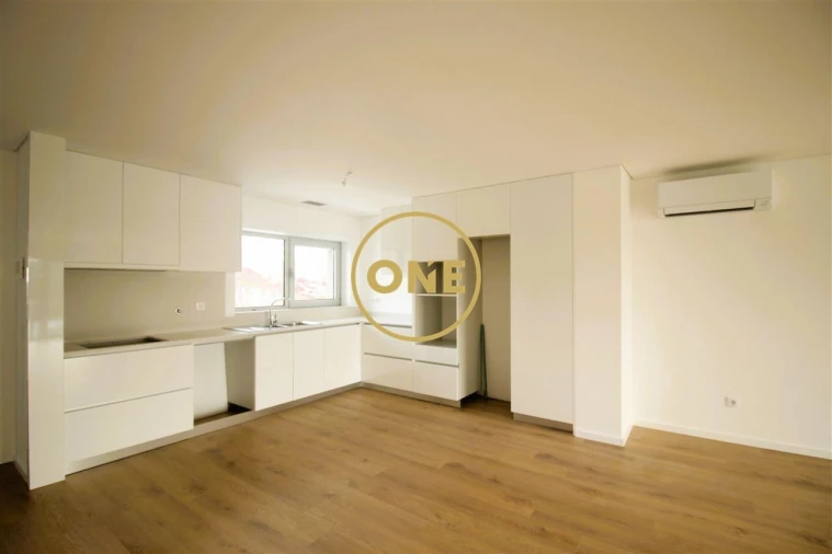 Moradia T3 para Venda em Gondifelos, Cavalões e Outiz Foto 5