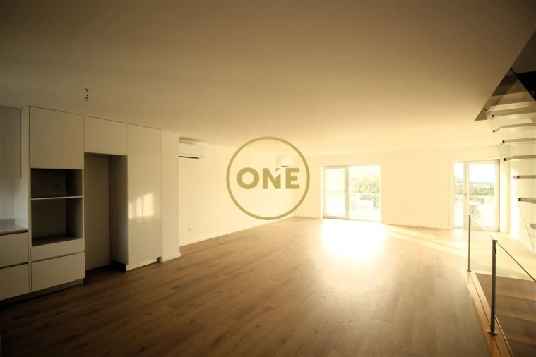 Moradia T3 para Venda em Gondifelos, Cavalões e Outiz Foto 6