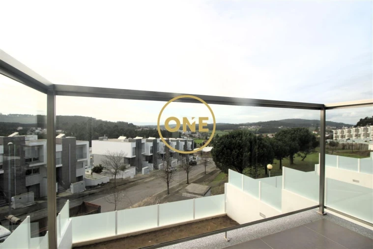 Moradia T3 para Venda em Gondifelos, Cavalões e Outiz Foto 22