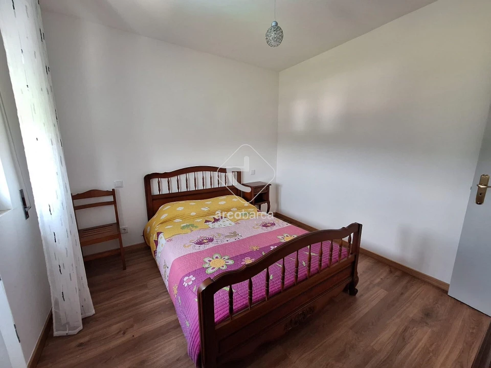 Moradia T4 para Venda em Rubiães Foto 5