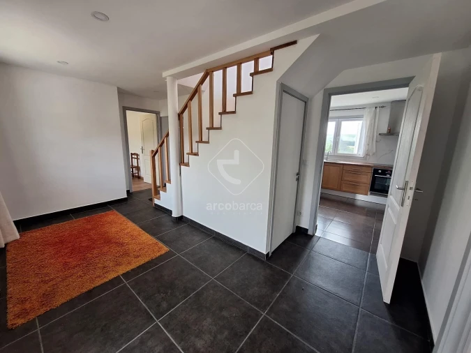 Moradia T4 para Venda em Rubiães Foto 3