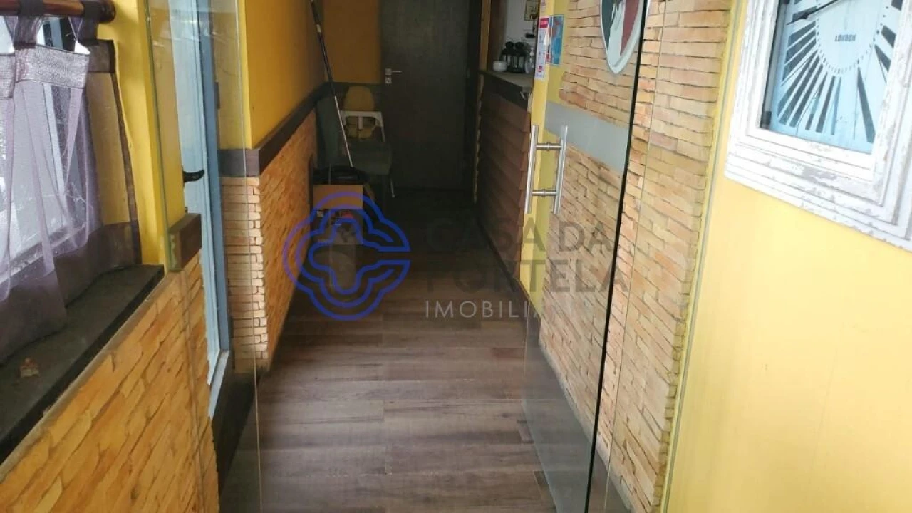 Loja para Venda em Cidade da Maia Foto 16