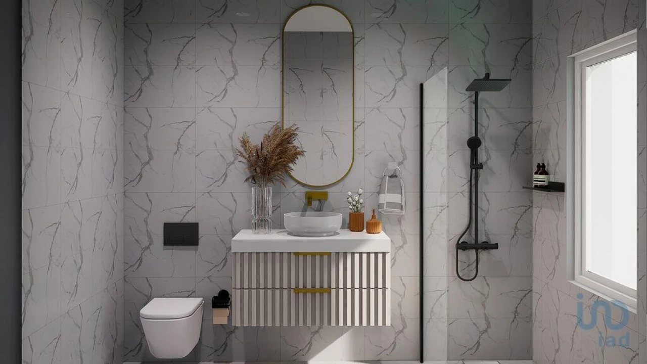 Moradia T3 para Venda em Usseira Foto 13