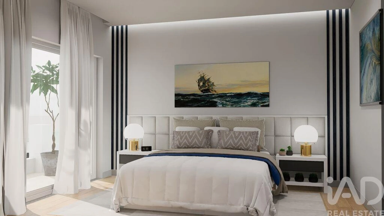 Moradia T3 para Venda em Usseira Foto 16