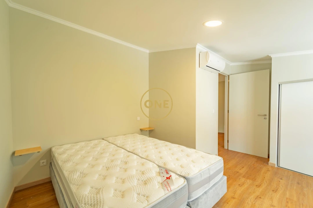 Moradia T3 para Venda em Ribeira das Tainhas Foto 11