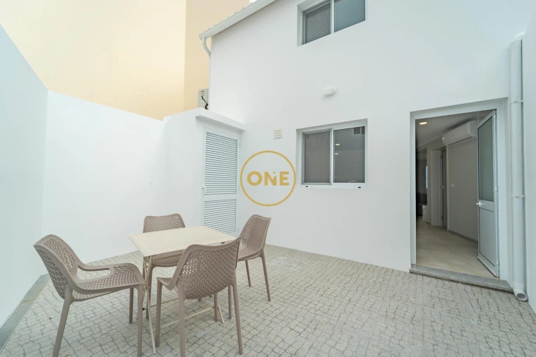 Moradia T3 para Venda em Ribeira das Tainhas Foto 6