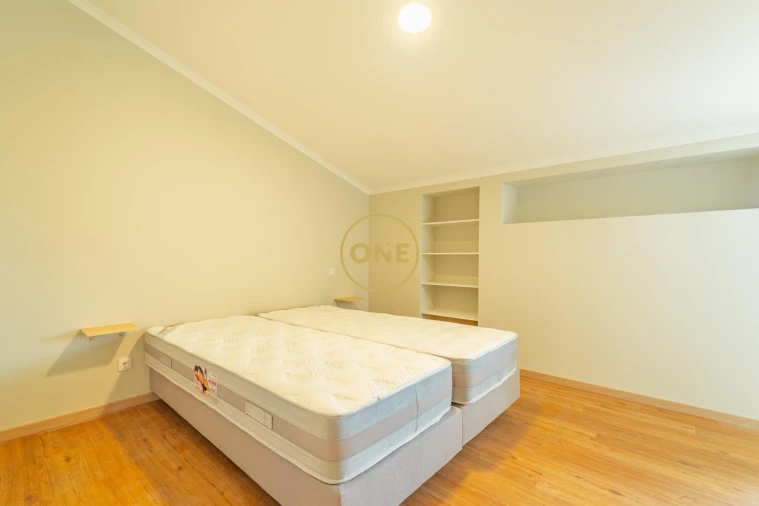 Moradia T3 para Venda em Ribeira das Tainhas Foto 10