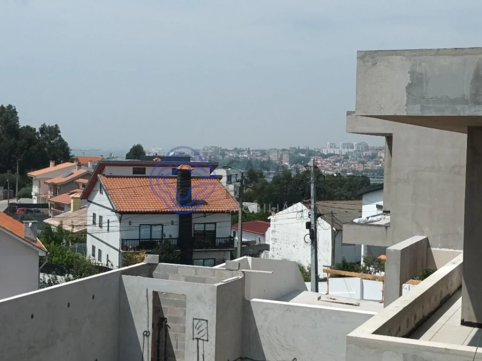 Moradia T4 para Venda em Canidelo Foto 1