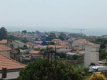 Moradia T4 para Venda em Canidelo