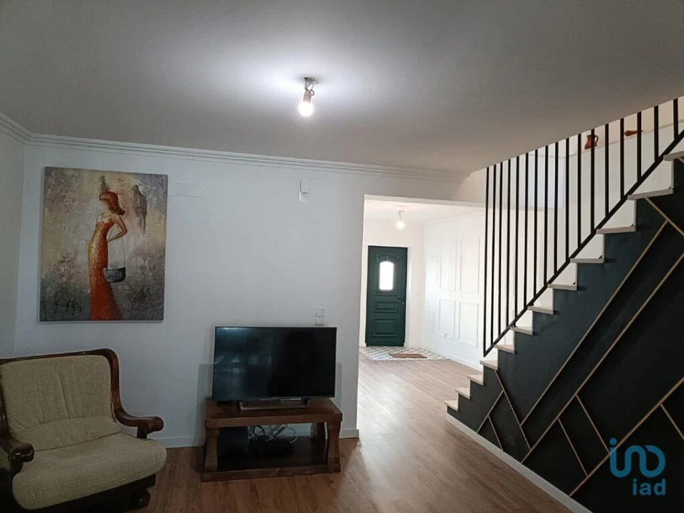 Moradia T3 para Venda em Cuba Foto 4