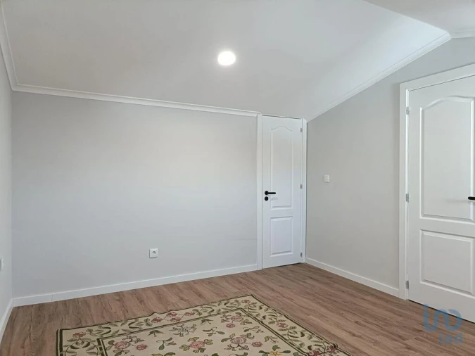 Moradia T3 para Venda em Cuba Foto 12