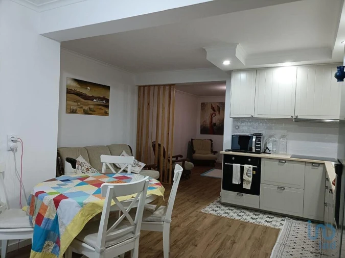 Moradia T3 para Venda em Cuba Foto 5