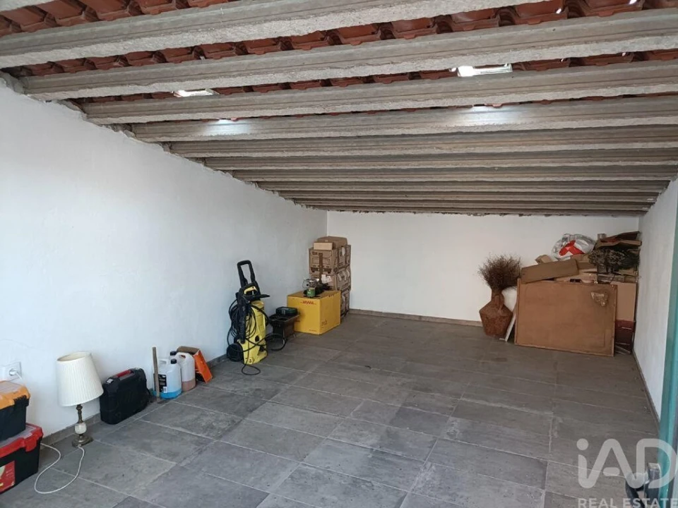 Moradia T3 para Venda em Cuba Foto 18