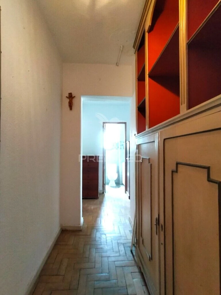 Apartamento T4 para Venda em Alvalade Foto 18