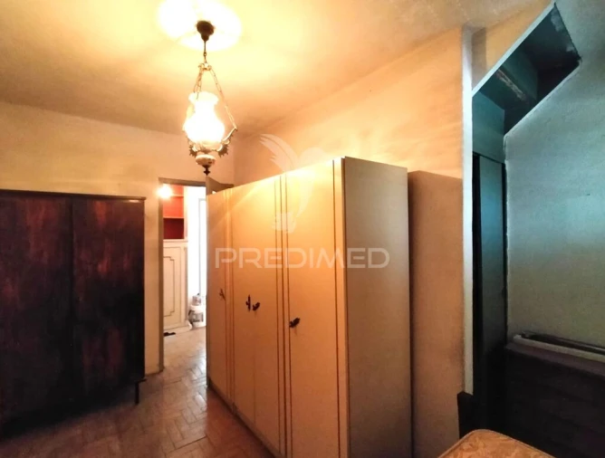 Apartamento T4 para Venda em Alvalade Foto 19