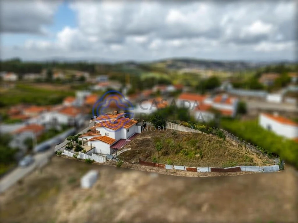 Moradia T3 para Venda em Lagares e Figueira Foto 2