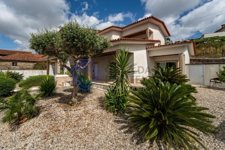 Moradia T3 para Venda em Lagares e Figueira Foto 28