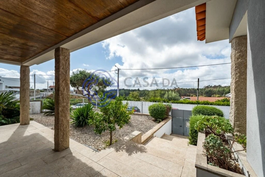 Moradia T3 para Venda em Lagares e Figueira Foto 4