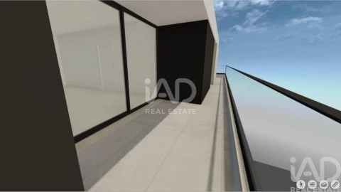 Apartamento T2 para Venda em Quelfes