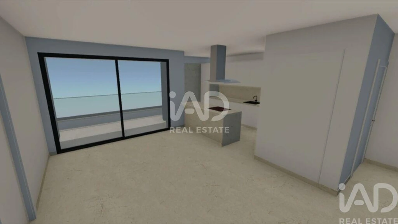 Apartamento T2 para Venda em Quelfes Foto 2