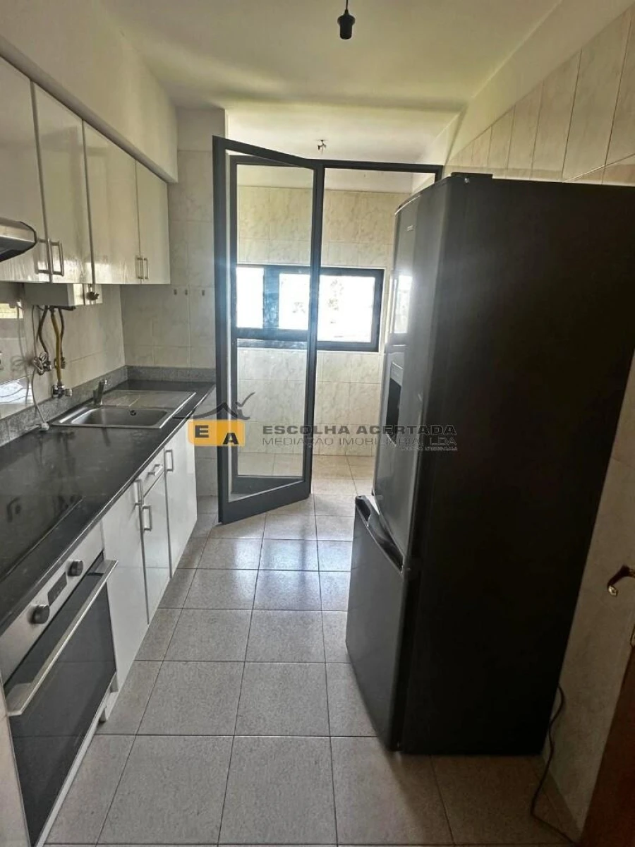 Apartamento T4 para Venda em Perafita, Lavra e Santa Cruz do Bispo Foto 4