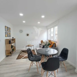 Apartamento T3 para Venda em Benfica