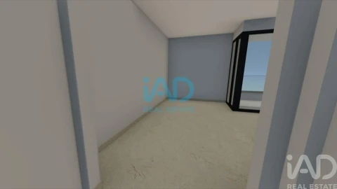 Apartamento T2 para Venda em Quelfes
