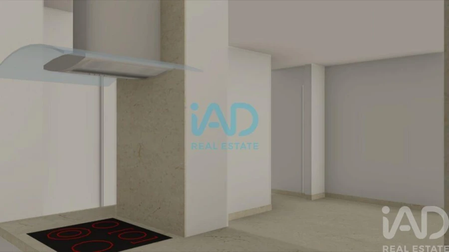 Apartamento T2 para Venda em Quelfes Foto 2