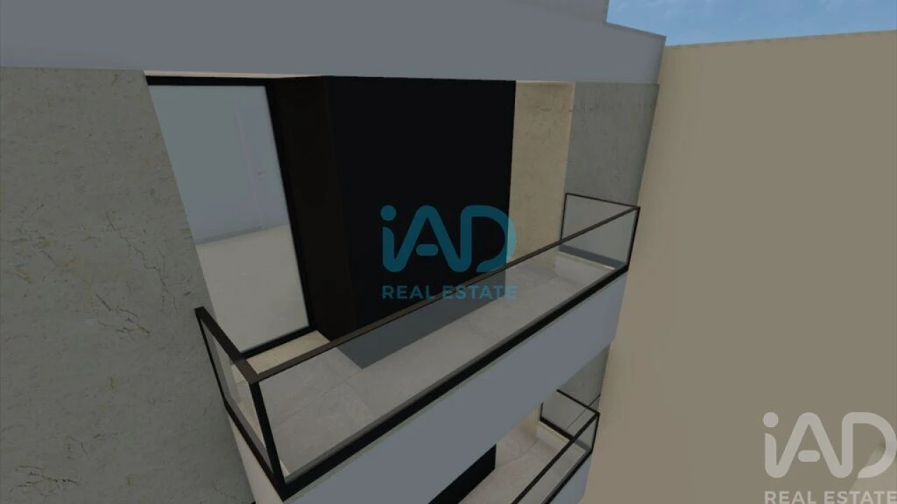 Apartamento T2 para Venda em Quelfes Foto 14