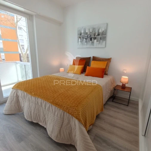 Apartamento T3 para Venda em Benfica Foto 9