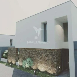 Moradia T5 para Venda em Loures