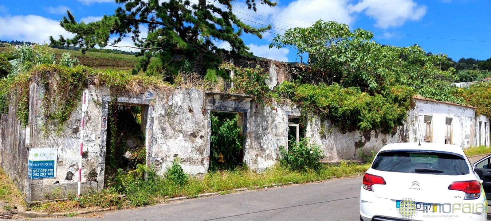 Moradia T3 para Venda em Feteira Foto 4