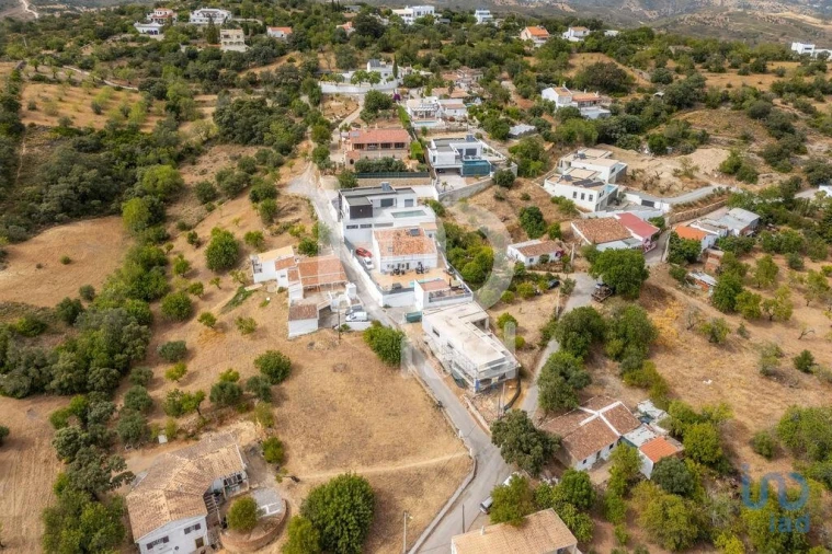 Moradia T3 para Venda em São Brás de Alportel Foto 1