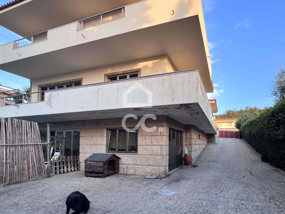 Moradia T3 para Venda em Selho (São Jorge) Foto 41