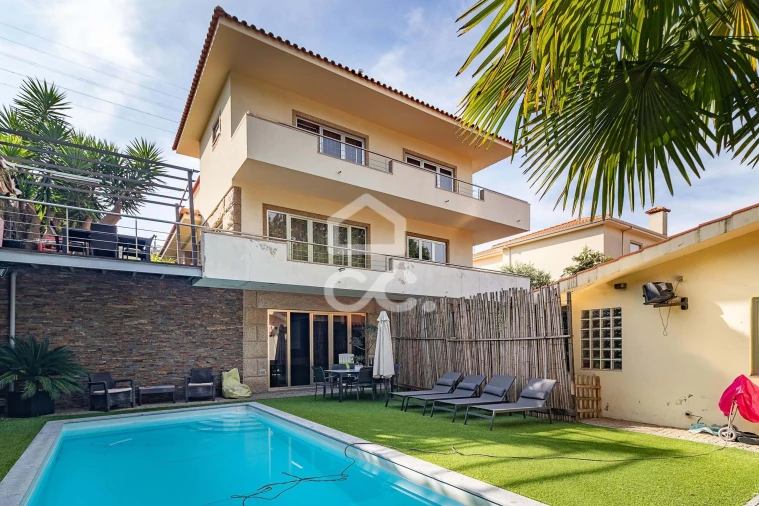 Moradia T3 para Venda em Selho (São Jorge) Foto 45