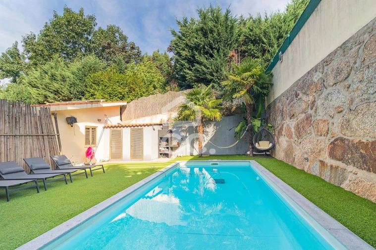 Moradia T3 para Venda em Selho (São Jorge) Foto 43