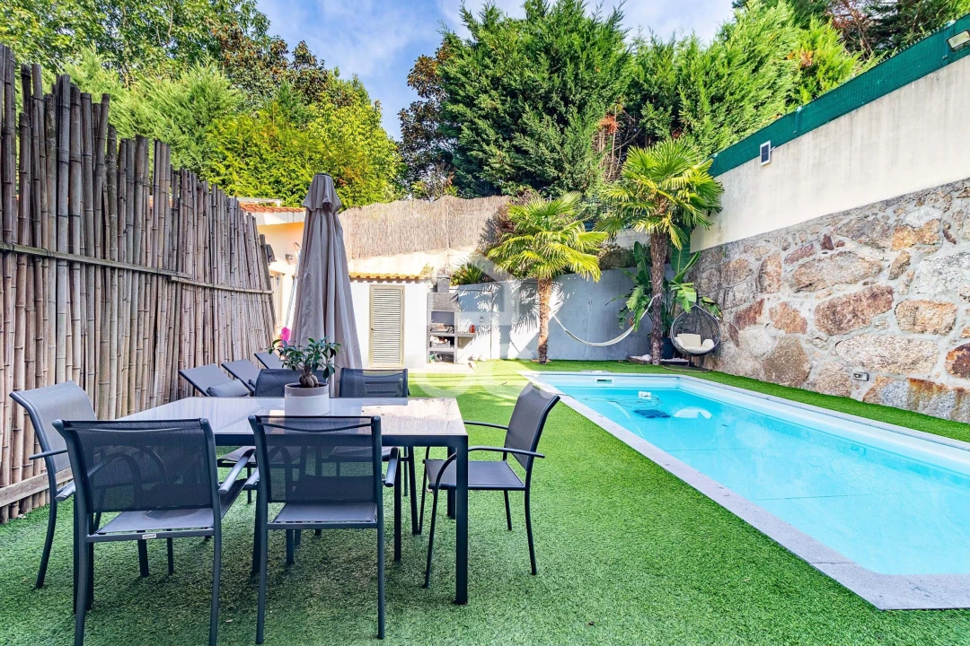 Moradia T3 para Venda em Selho (São Jorge) Foto 42