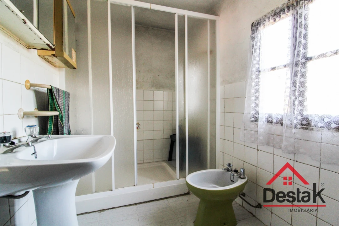 Moradia T3 para Venda em Sul Foto 13