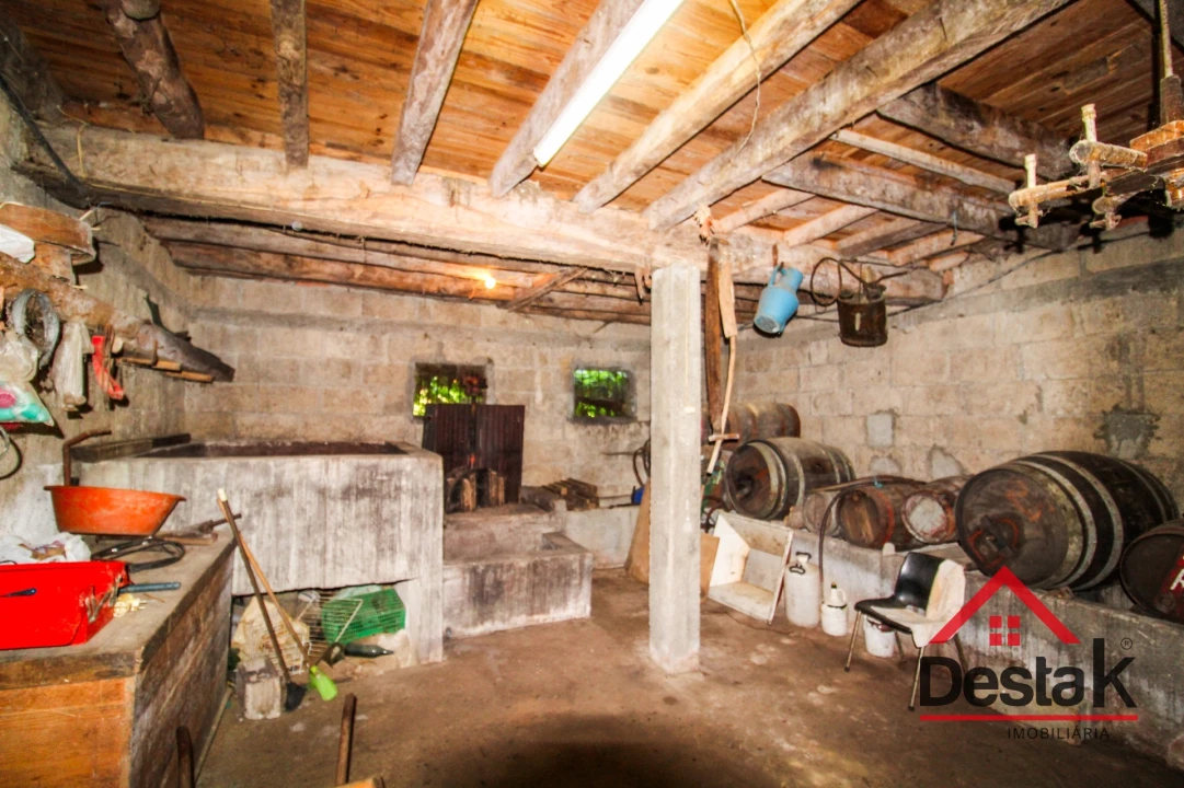 Moradia T3 para Venda em Sul Foto 22