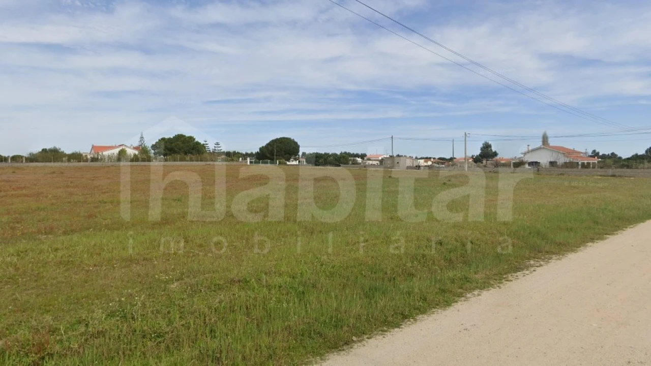 Terreno para Venda em Benavente Foto 2