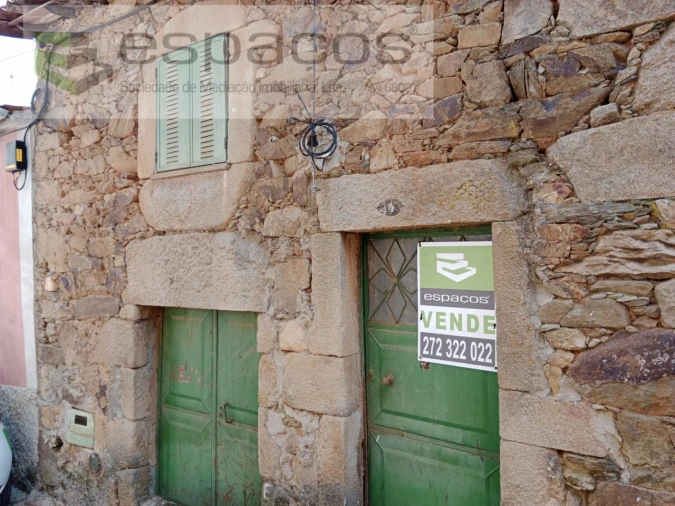 Moradia para Venda em Lavacolhos