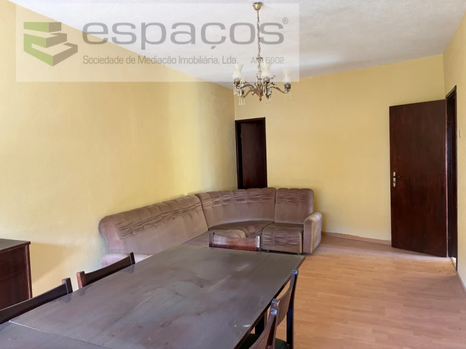 Moradia T4 para Venda em Silvares Foto 21