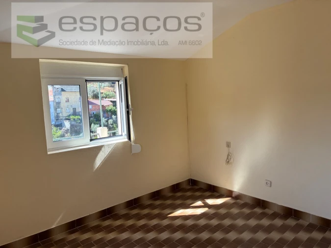 Moradia T4 para Venda em Silvares Foto 13