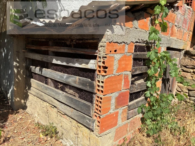 Moradia T4 para Venda em Silvares Foto 37